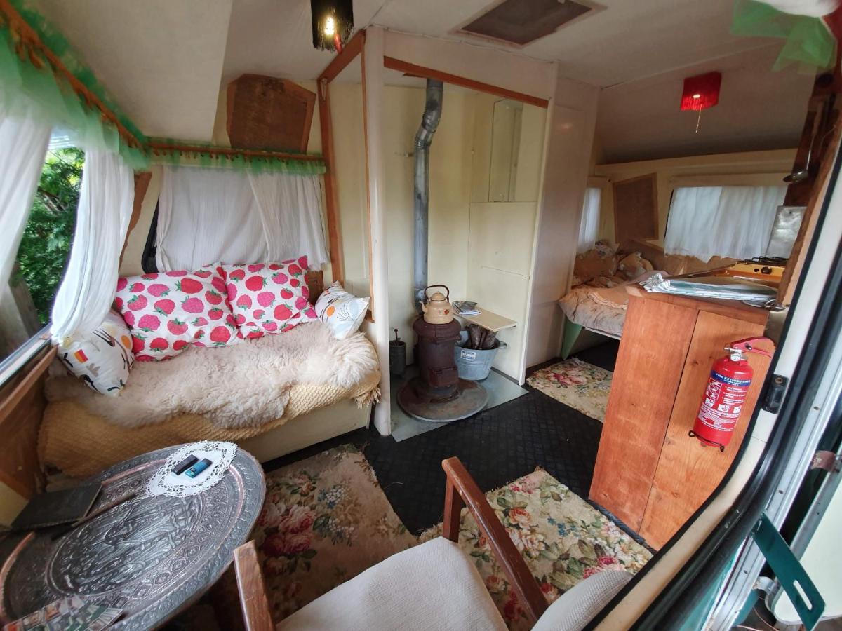 New Inn Brilley Whitney Экстерьер фото